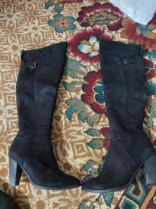 Продам женскую обувь