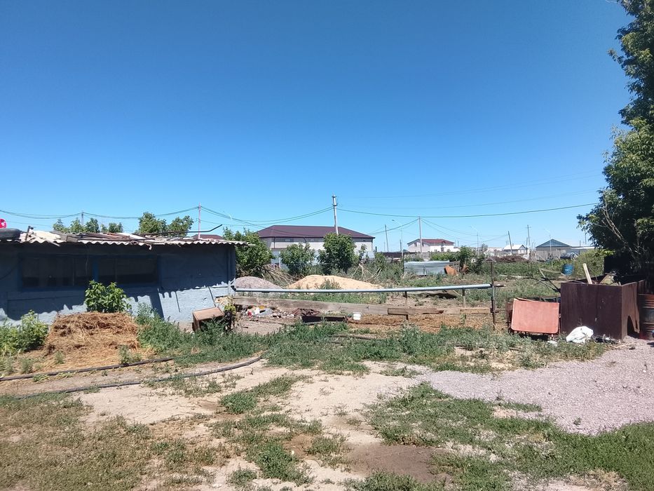Продаю дом в пригороде