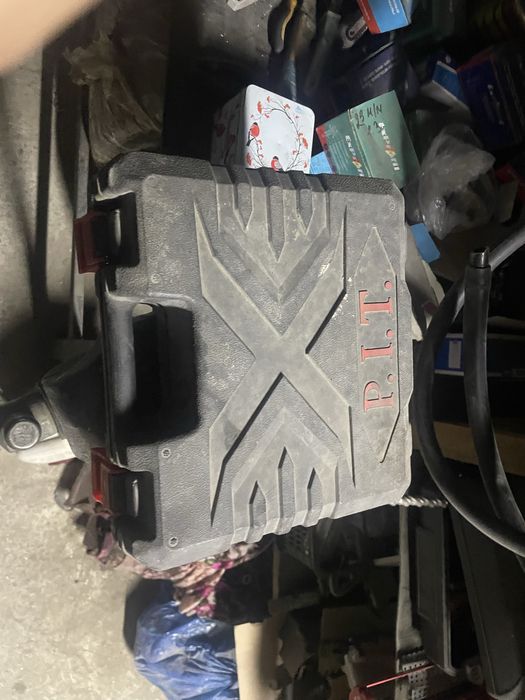 Продам шуруповерт