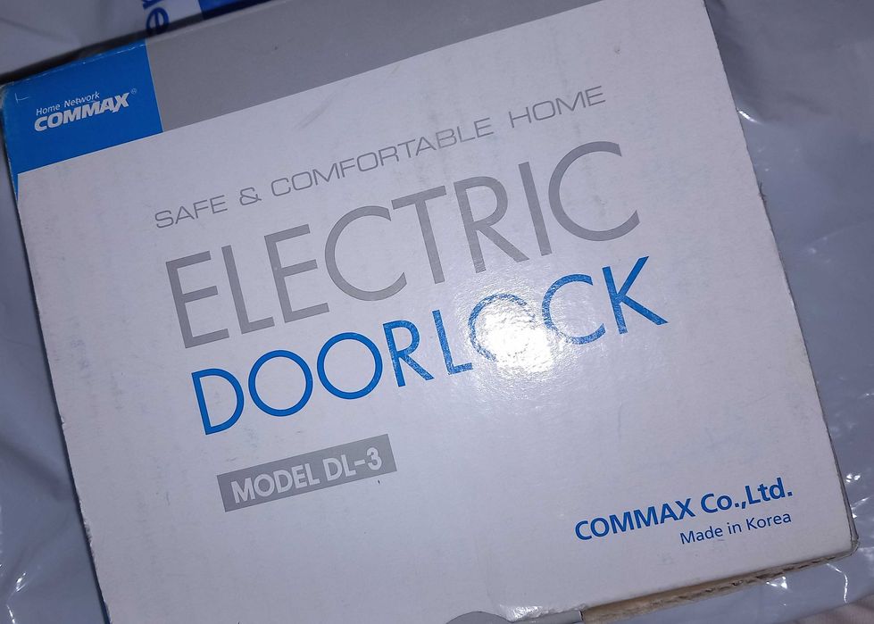 Commax, doorlock and adaptor