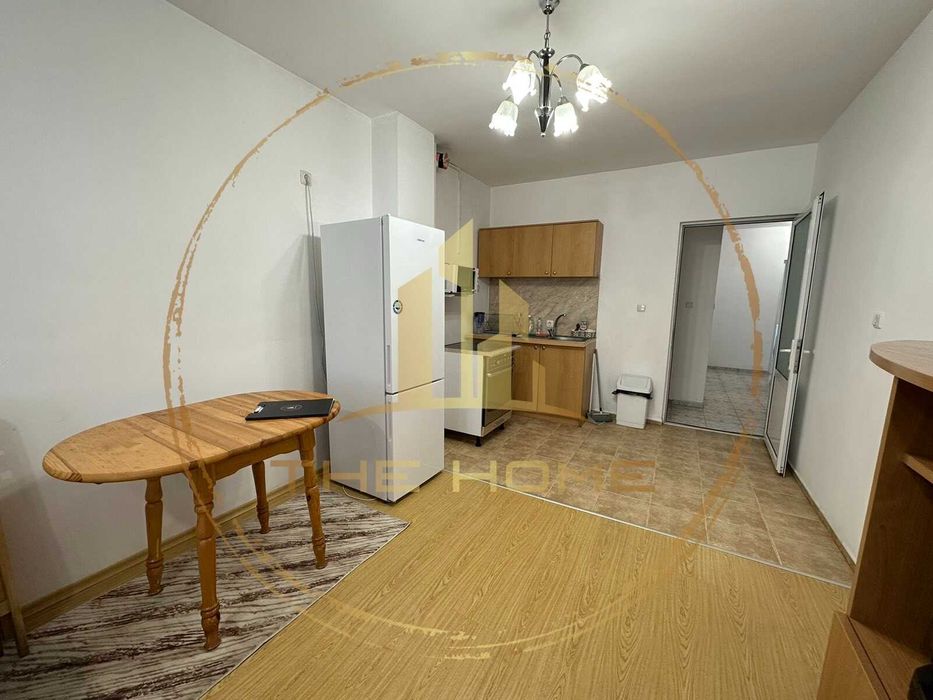 Дава се под наем Тристаен апартамент в Варна, Окръжна болница - 90 кв.м за 797.64 € - Снимка #1