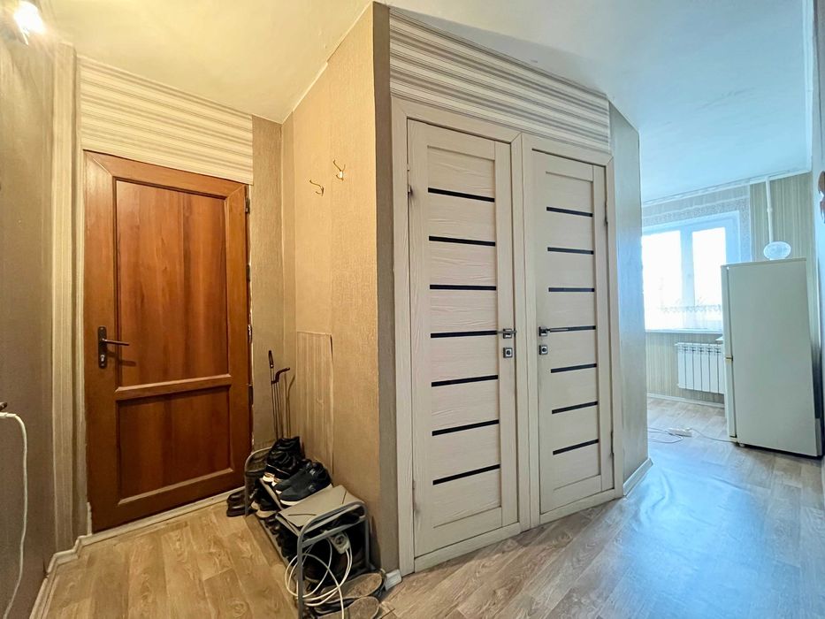 2-комнатная на Строителей ][