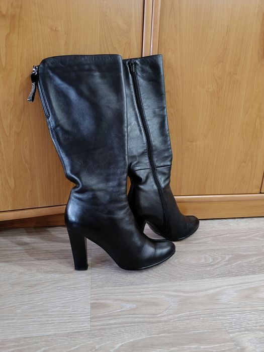 Продам сапоги весна-осень.кожа