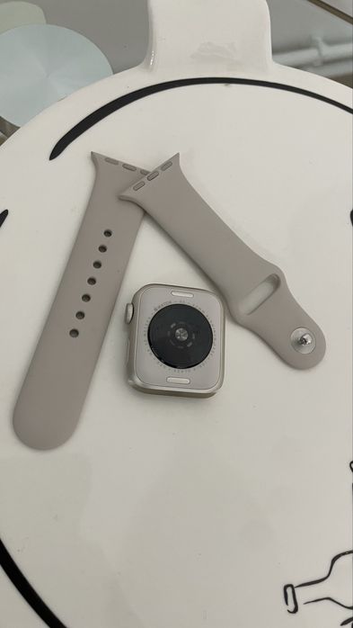 Apple Watch SE [Intact-pentru piese]
