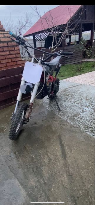 Vand cross 125cc model nitro motors.Negociabil!