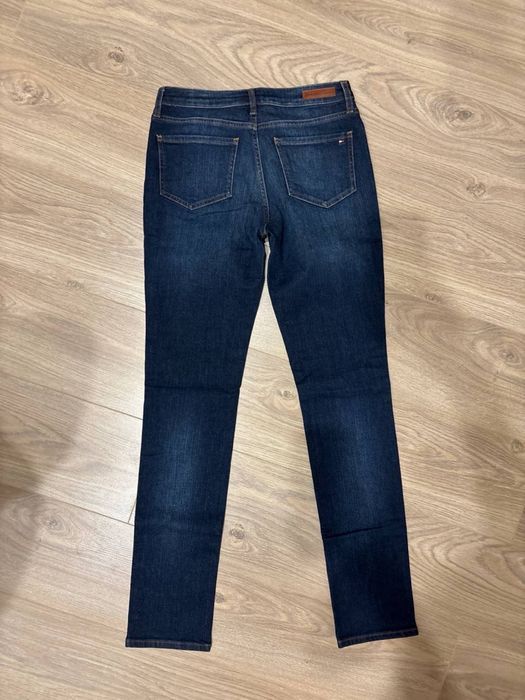 Джинсы Tommy Hilfiger