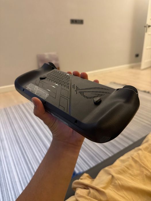 Rog Ally X продам