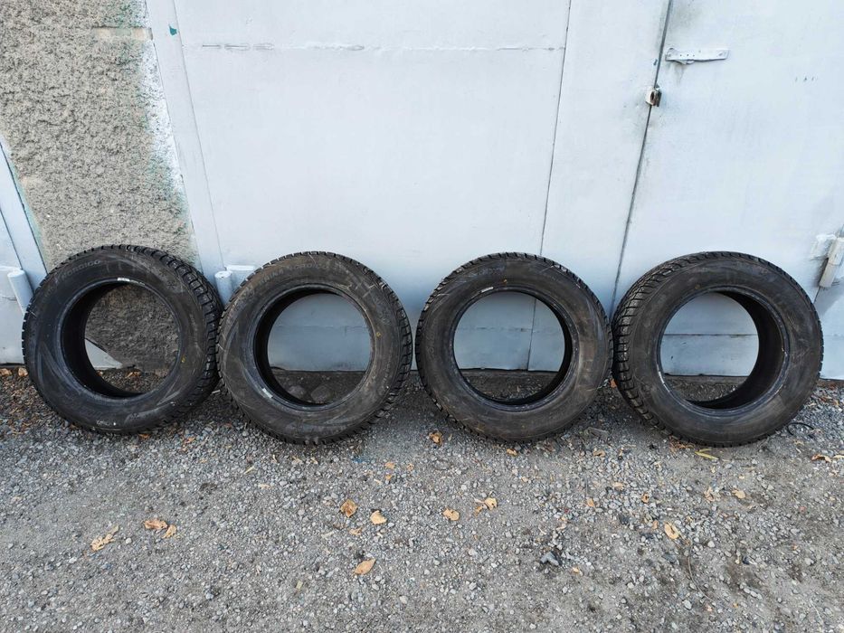 Зимние шины Viatti 205/65/R16