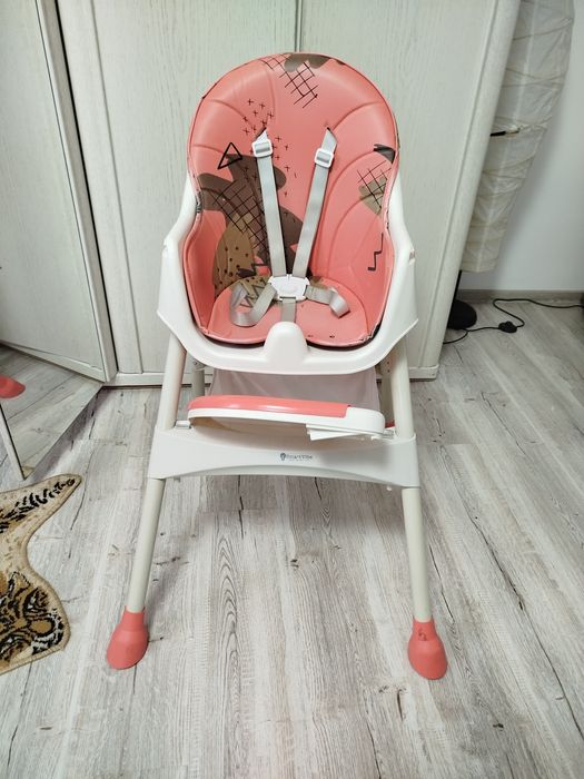 Vând scaun de masă