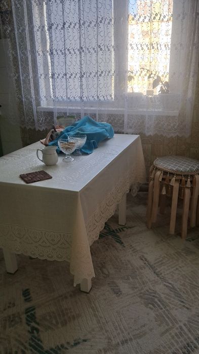 Асүй үстелі, жаңа, үлкейтіледі