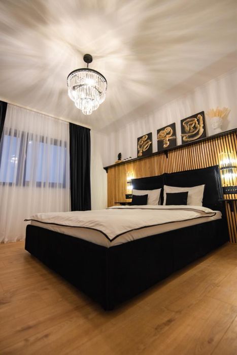 Cabana de inchiriat - cu piscină si jacuzzi INDISPONIBILA REVELION