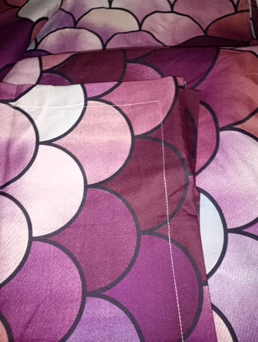 Vând lenjerie de pat completă