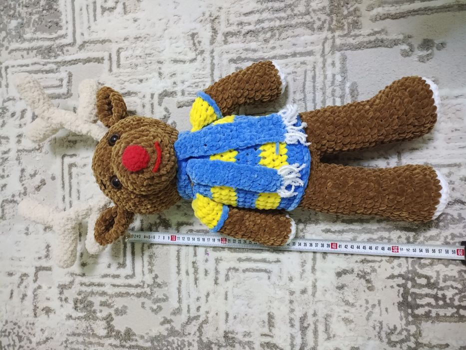 Новогодний оленёнок