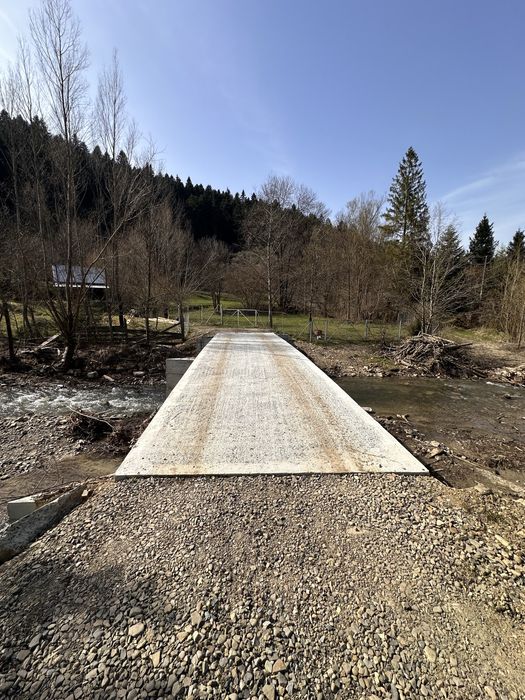 Vand 6888 mp in Putna Sv - ideal complex turistic / pensiune