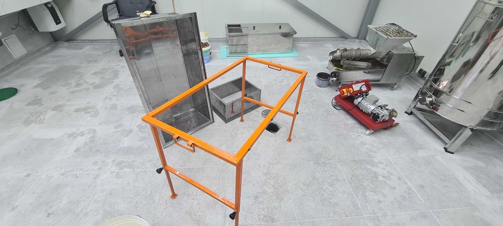 Центрофуга/вана за разпечатване/матуратор