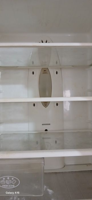 Холодильник LG б/y