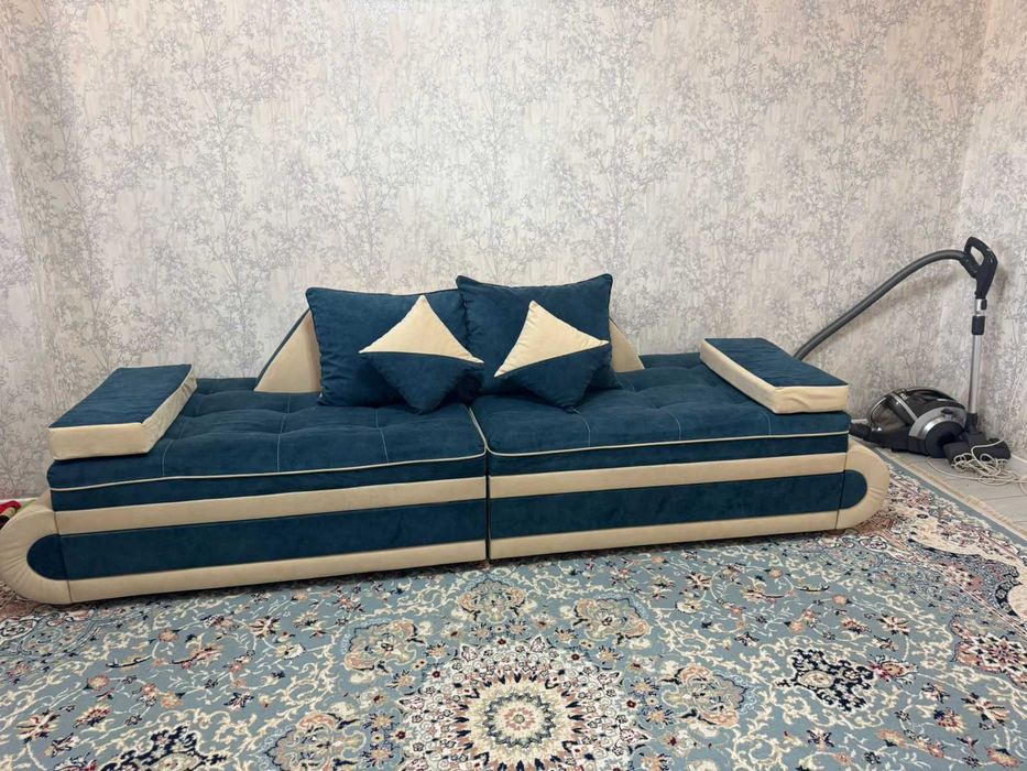Продам диван 100000тг
