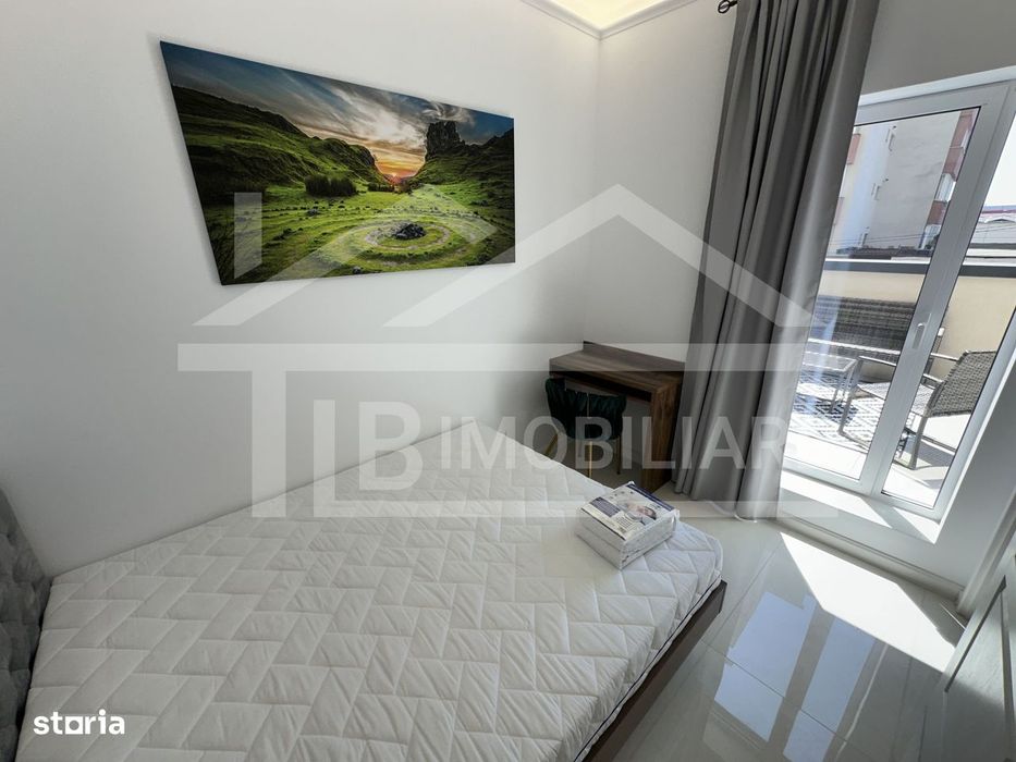 Apartament cu 2 camere, 52mp, terasa 20mp, parcare, lux, Zona Vivat