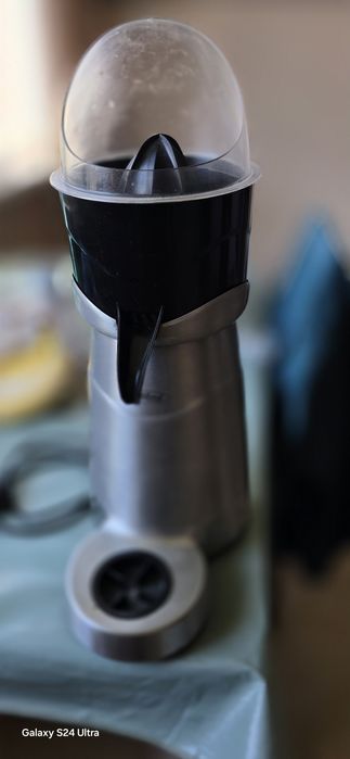 Продавам цитрусови преса