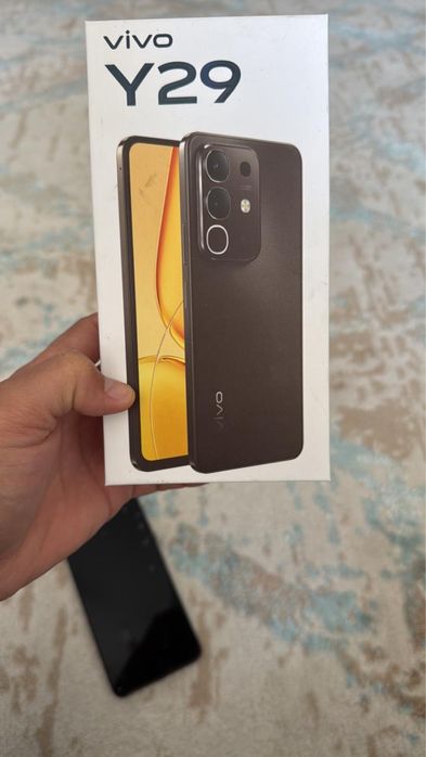 Vivo Y29 продам срочно