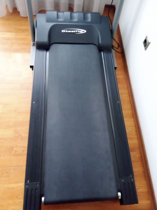 Беговая дорожка спортивная