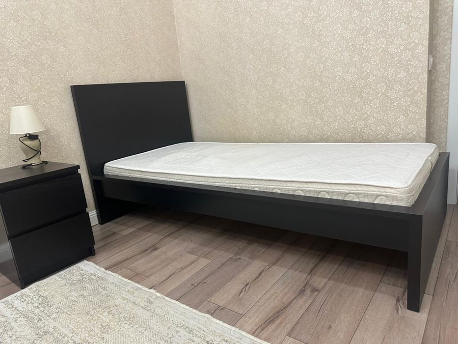 IKEA MALM Кровать односпальная