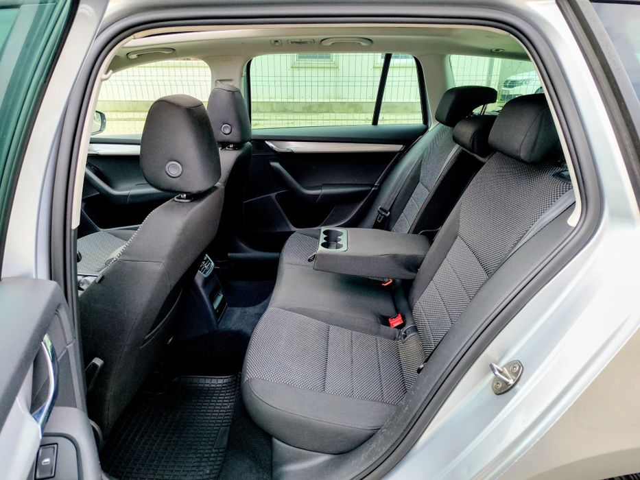 SKODA Octavia 2015 — imagine 5