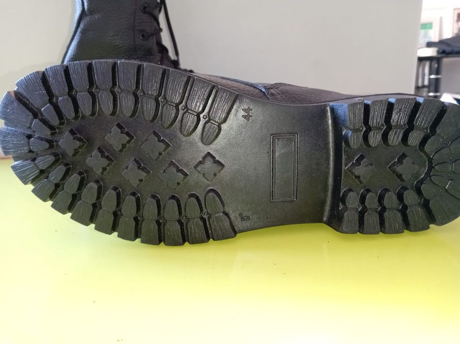 Кожаный обувь, демисезонный.