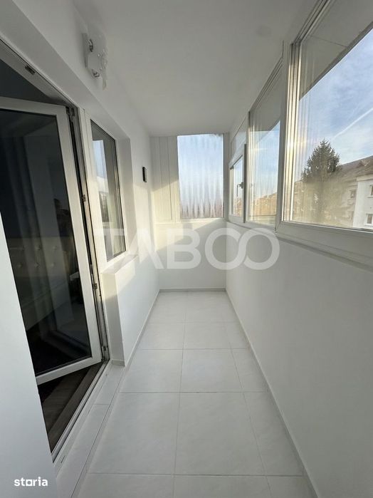 Apartament renovat de inchiriat 2 camere 2 balcoane Central Sibiu