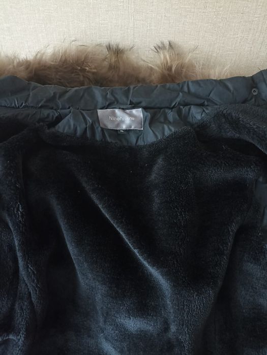 Зимняя мужская куртка с капюшоном