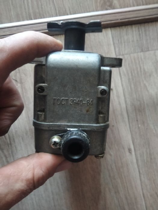 Продам магнето новый