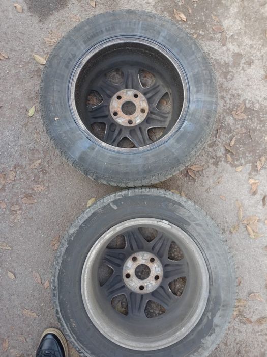 Диски  на Камри 10