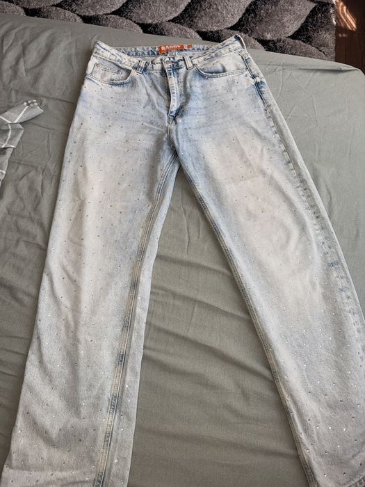 Review Baggy Jeans with Sparkle