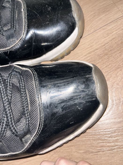 Jordan 11 Space Jam ( fac schimb cu ugg)