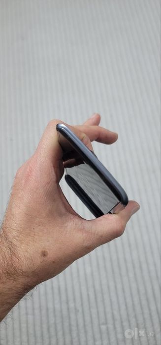 Motorola razr 5g 2020 god