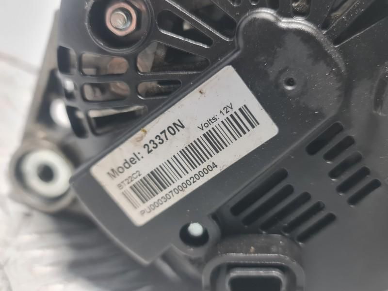 Alternator Renault Trafic 2 facelift 2.0 dCi M9R