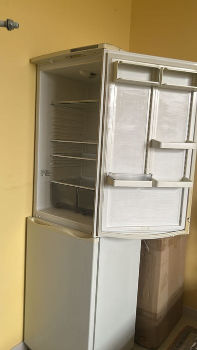 Холодильник, кухня