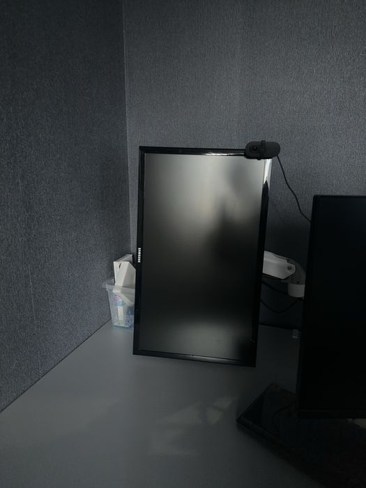 Монитор Samsung S22F350