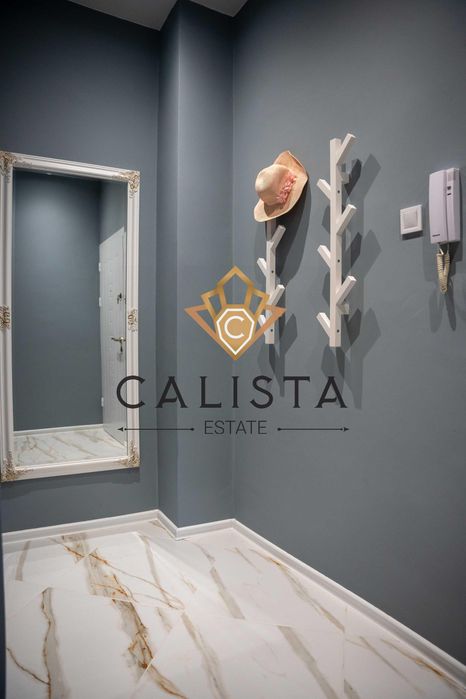 Дава се под наем Тристаен апартамент в София, Център - 100 кв.м за 1000 € - Снимка #23