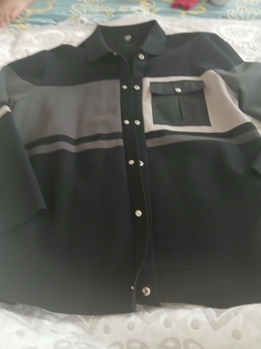 Jemfer maktabga sotiladi! 2 ta