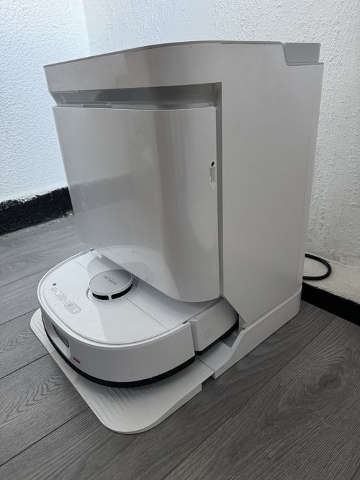 Робот Прахосмукачка + Станция за Самопочистване Eureka J15 Max Ultra 22000Pa Сухо и Мокро Почистване