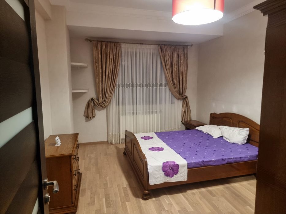 Apartament 2 camere de închiriat