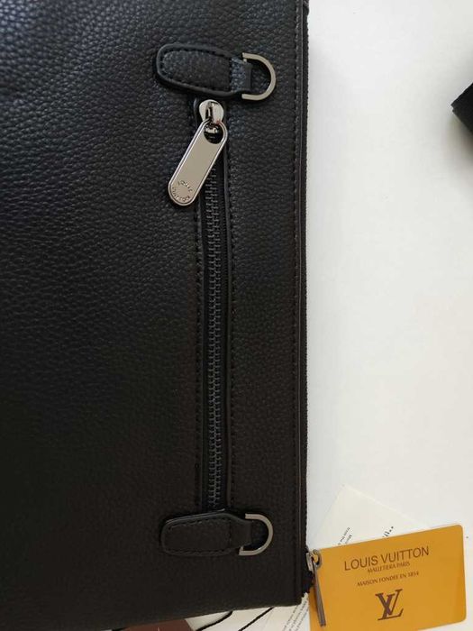 In stoc Portofel Geanta LV, piele 93-65