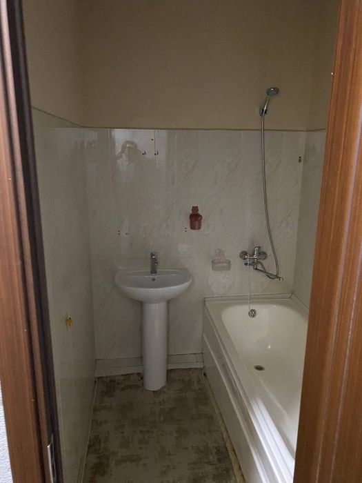 2 xonali uy Ijaraga beriladi faqt oilaga