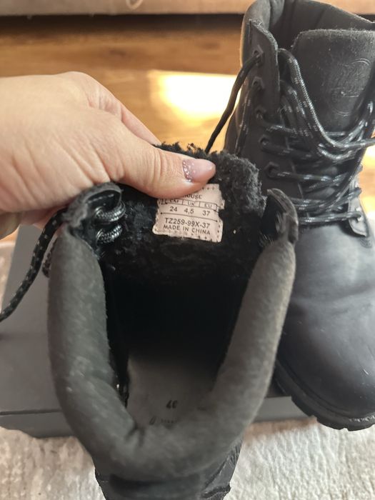 Bocanci imblaniti marimea 37