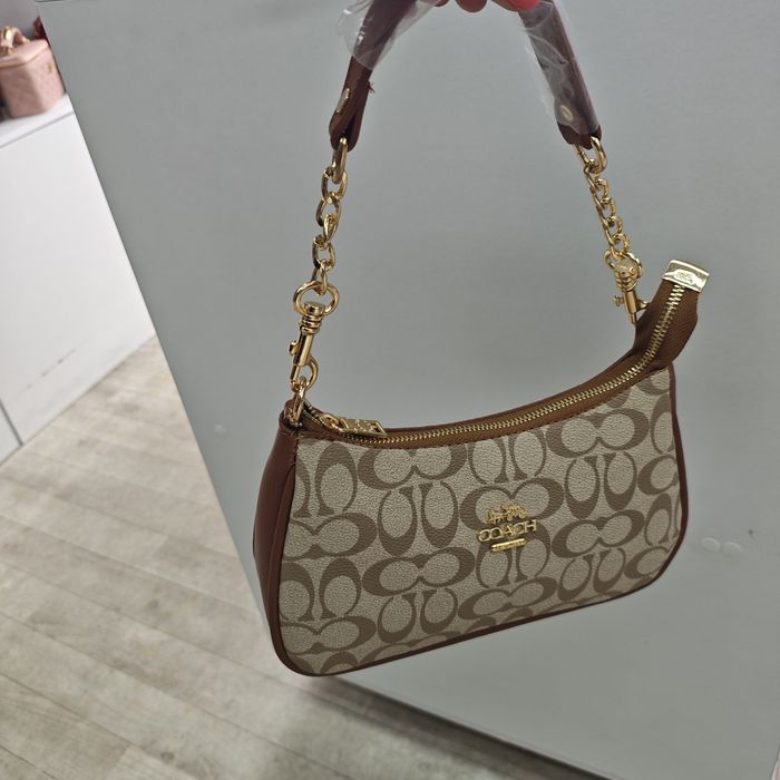 Coach топ модел дамски чанти
