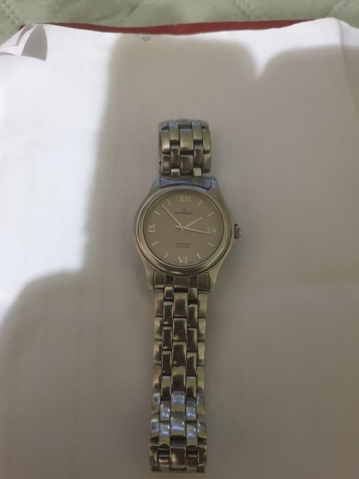 Часовник candino