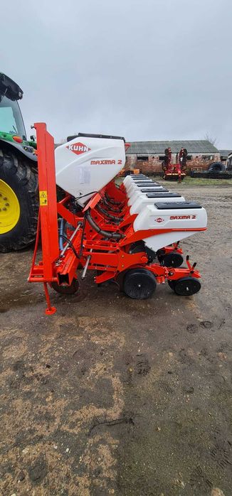 Kuhn Maxima 8 Randuri