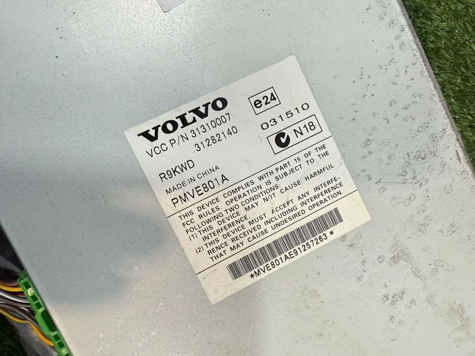AMPLIFICATOR AUDIO VOLVO XC90 SUV 2.4 DIESEL 2010 COD OEM 31282140 31282140 2006-2014