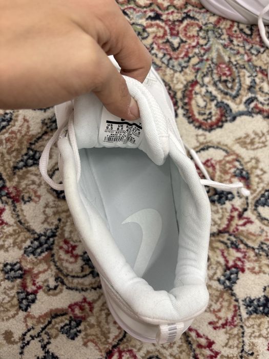 Кроссовки nike m2k